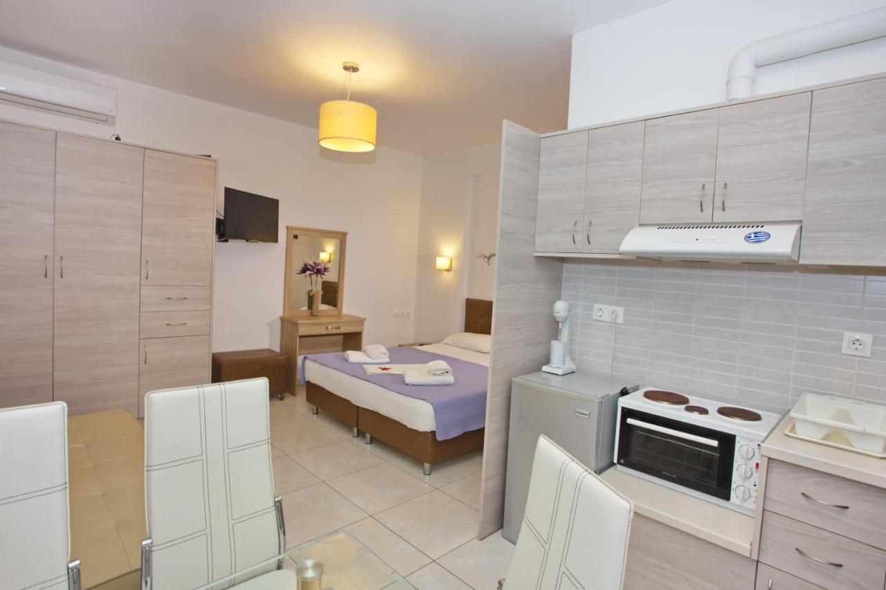 Aspous Studios And Rooms Skyros Exterior foto