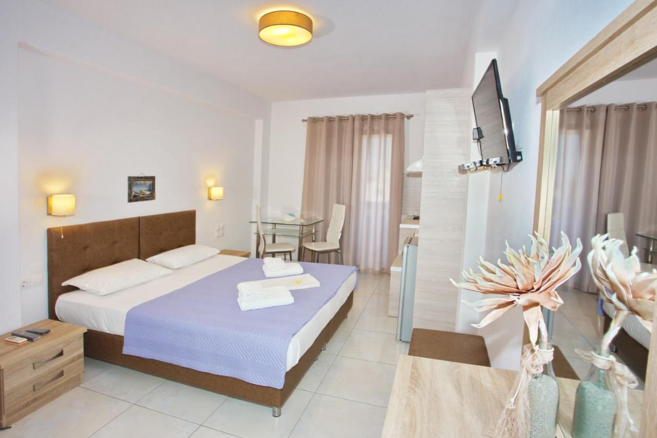 Aspous Studios And Rooms Skyros Exterior foto