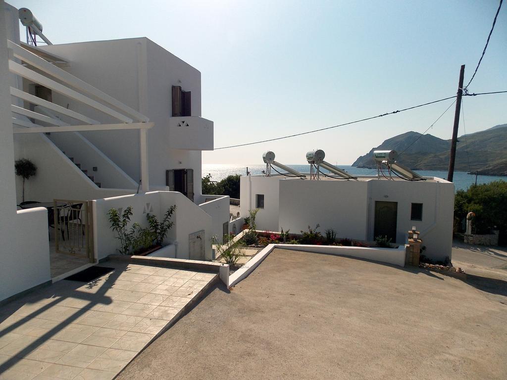 Aspous Studios And Rooms Skyros Exterior foto